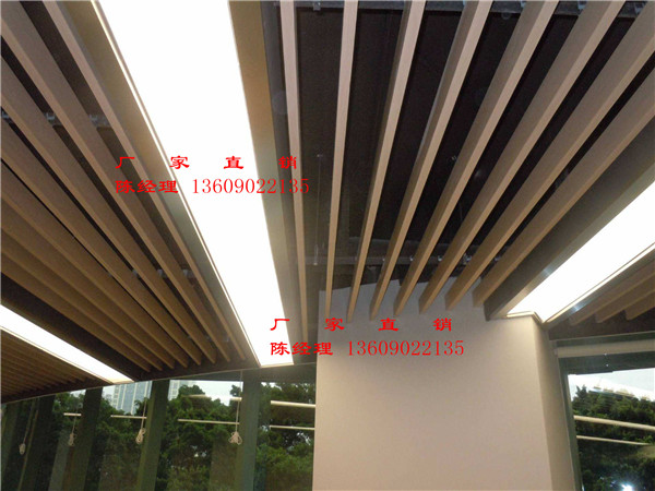 U型鋁方通吊頂鋁方通廠家供應