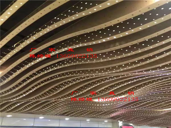大堂弧形鋁方通天花 弧形鋁方通吊頂廠家