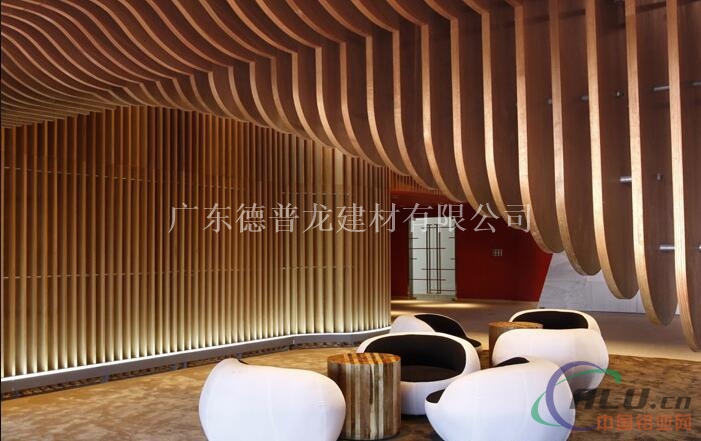 鋁方通廠家_鋁方通價格_木紋鋁方通廠家