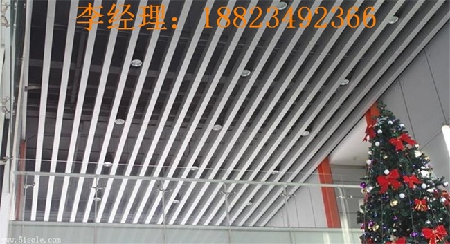 乌鲁木齐木纹铝方通厂家