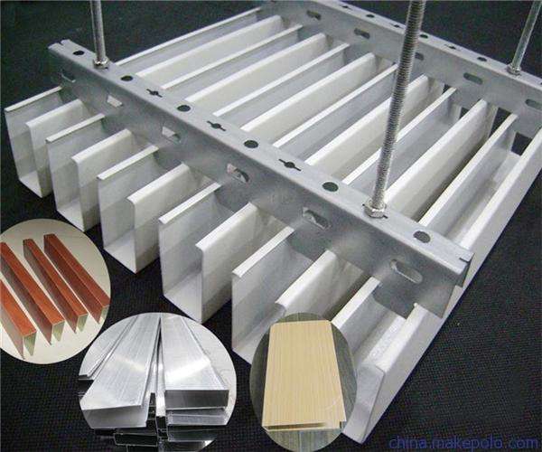  造型鋁方通供貨廠家弧形鋁天花定制價錢