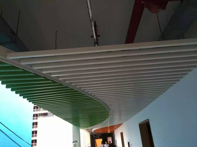 幼儿园环保绿色铝方通吊顶定制厂家