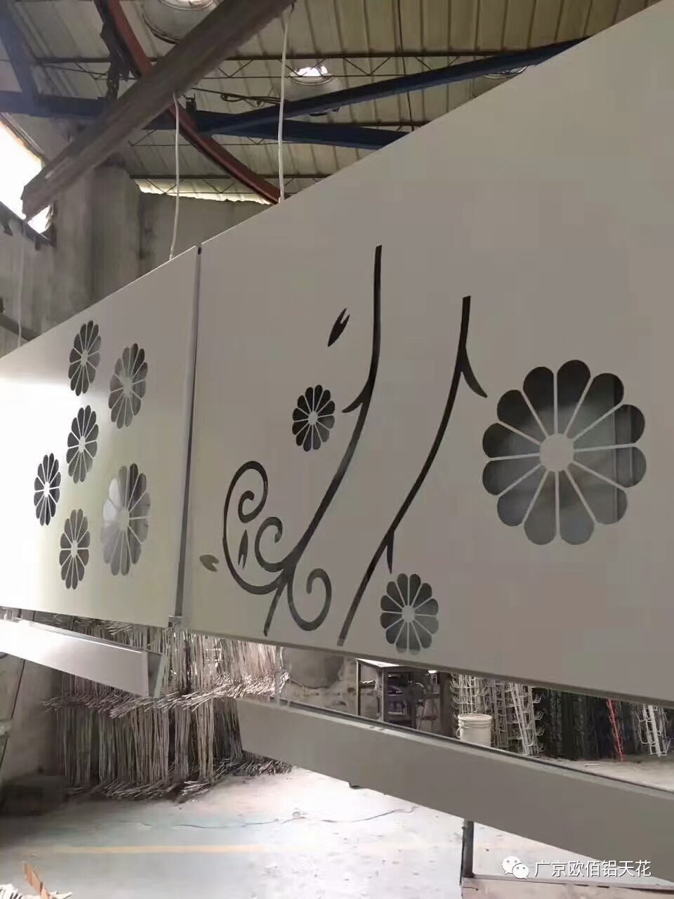 江蘇雕花鋁單板多少錢一平方？