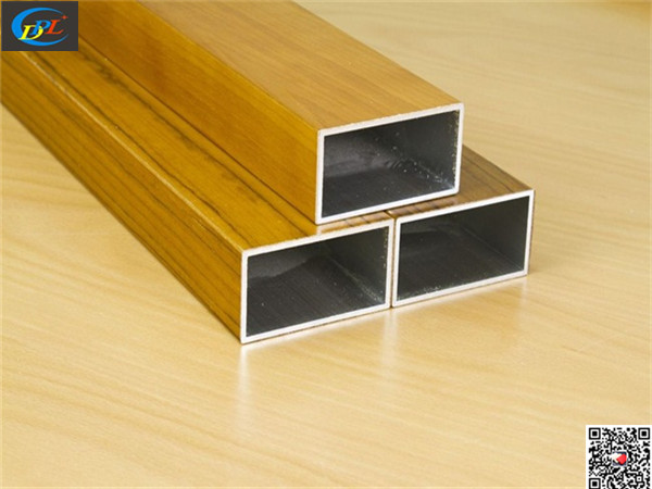 廠家直銷－專業訂做1.5-3.0mm木紋鋁四方管