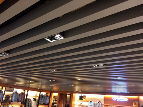 商場吊頂50x100鋁方通天花-U型鋁條扣廠家