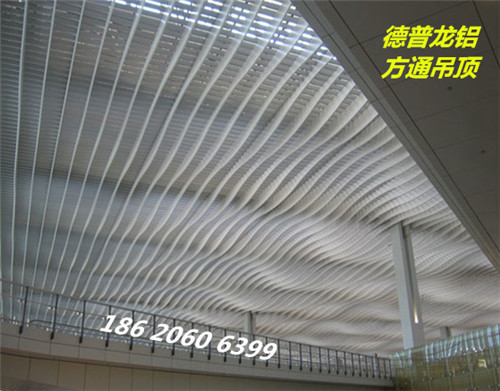 ​辦公樓鋁方通吊頂-U形白色鋁方通材料