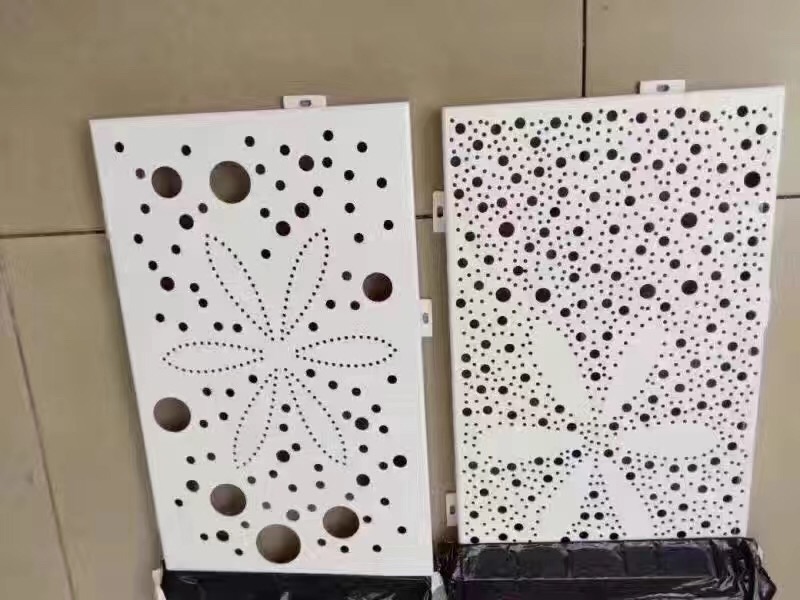 花形冲孔铝板.jpg