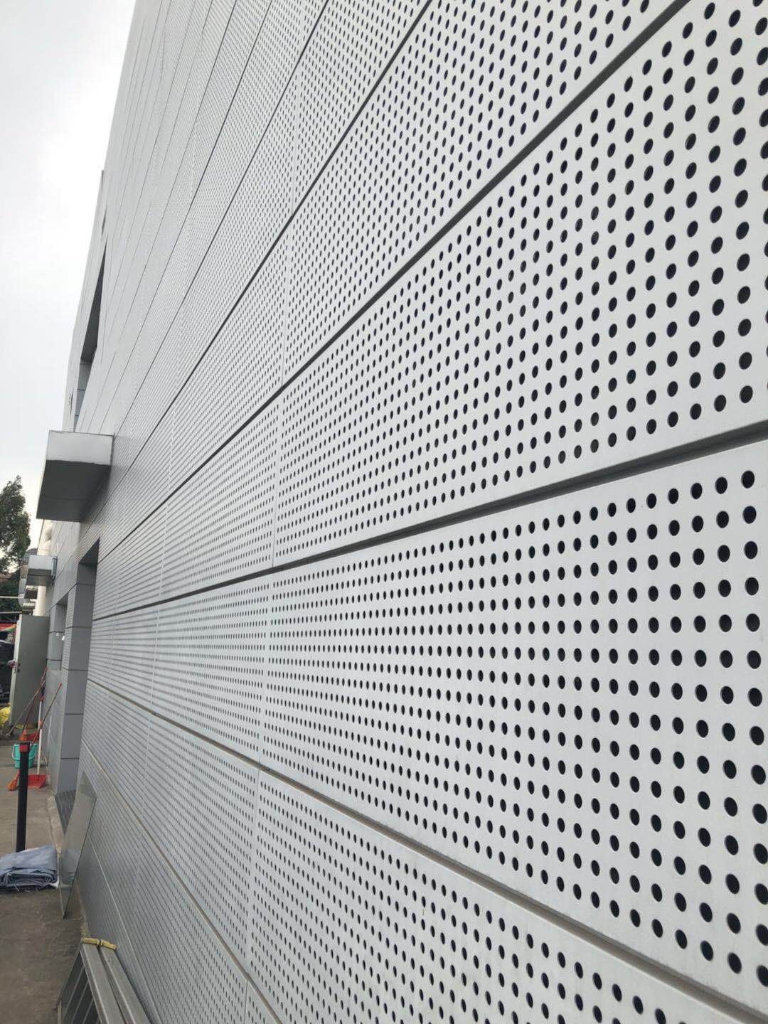 穿孔铝单板幕墙吊顶冲孔不规则大小孔造型板_铝幕墙板-广州市今辉建材科技有限公司