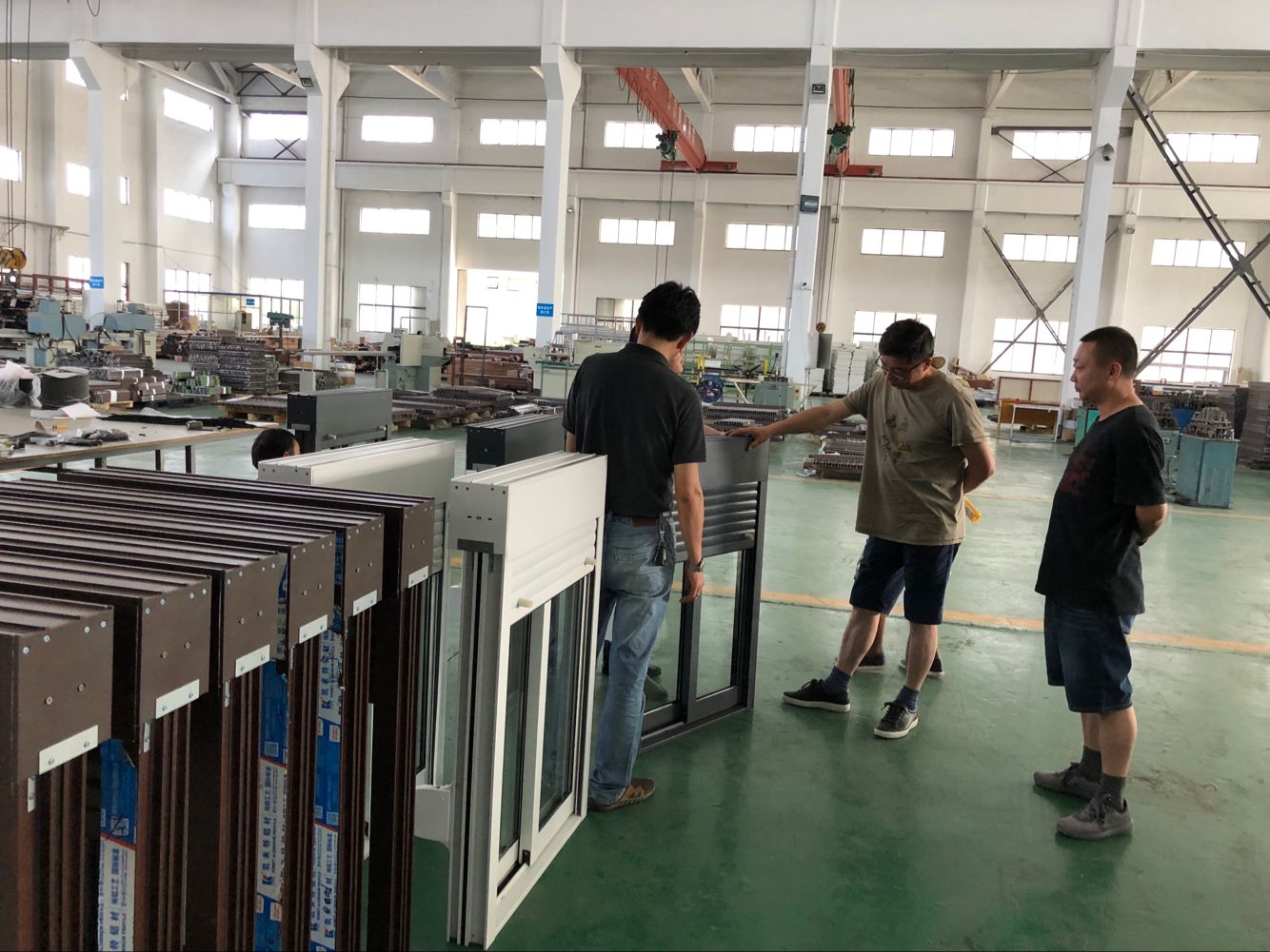 门窗遮阳一体窗 (2).jpg