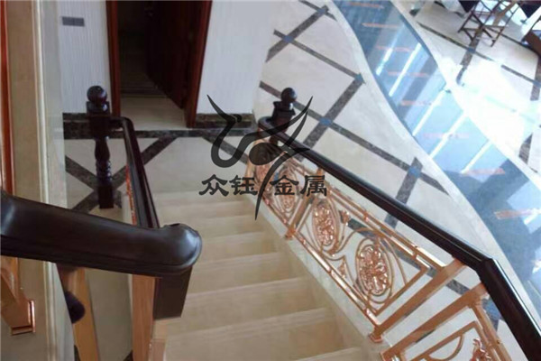 鐜懓閲戞姢鏍?.jpg