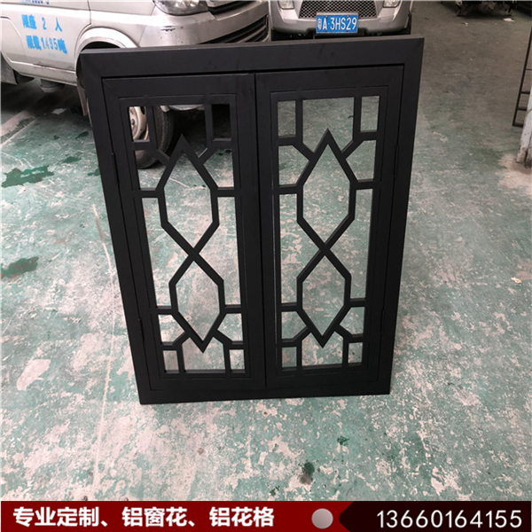 绐楄姳70.jpg