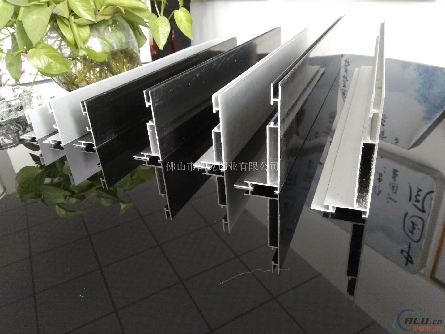 卡布灯箱软膜灯箱6公分厂家铝材厂_铝合金型材-佛山市