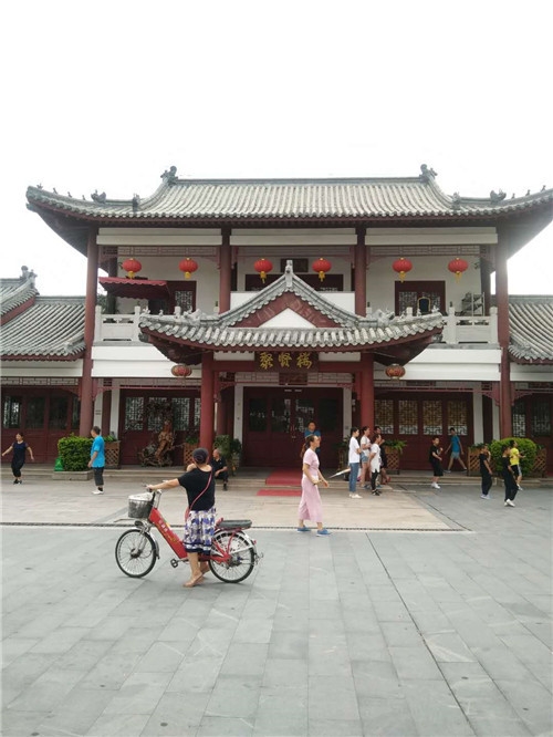 别墅楼盘西字形铝花格来图加工