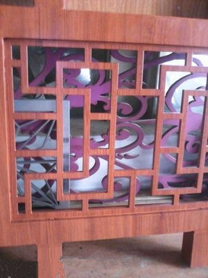园林凉亭仿木纹铝花格窗生产