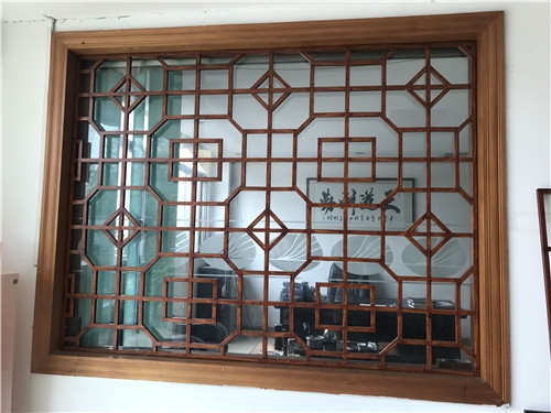 仿古收费站型材焊接铝窗花装饰