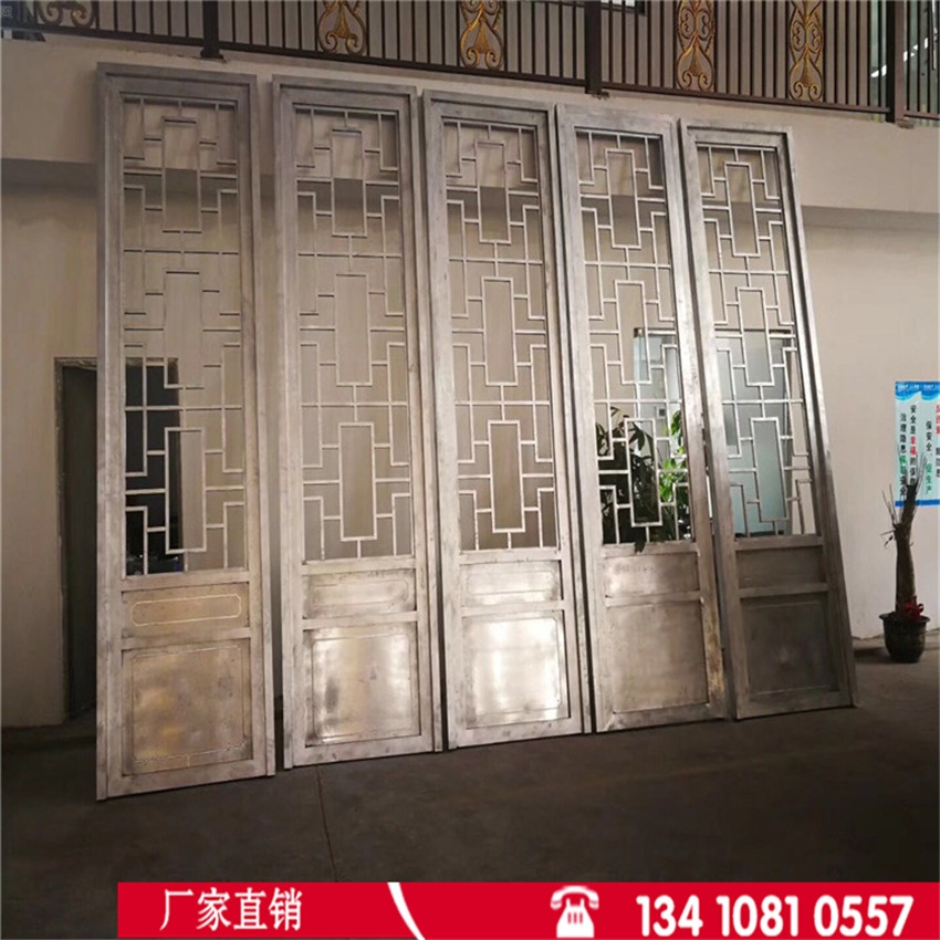 黑龙江哈尔滨家装大厅木纹铝窗铝屏风木纹铝窗花低价定制