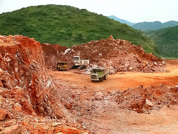 几内亚smb公司铝土矿矿山恢复运营
