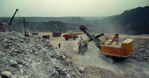 中国铁建中标厄瓜多尔铜矿工程 系海外首 个矿